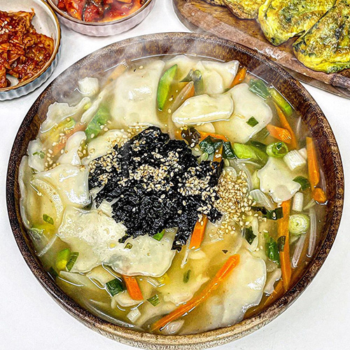 26년전통 맛집 귀빈정 3mm수제비 6인분